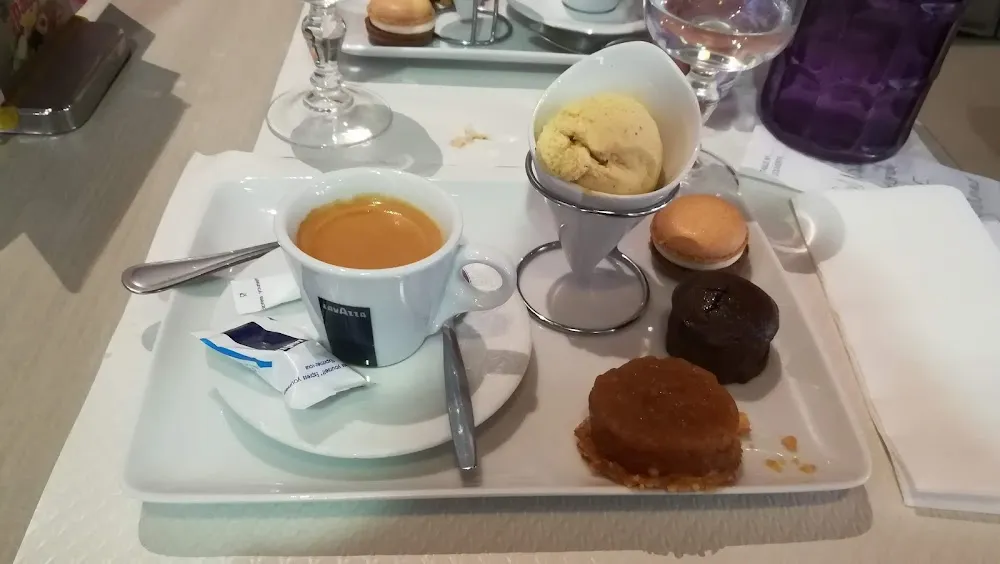Café Gourmand